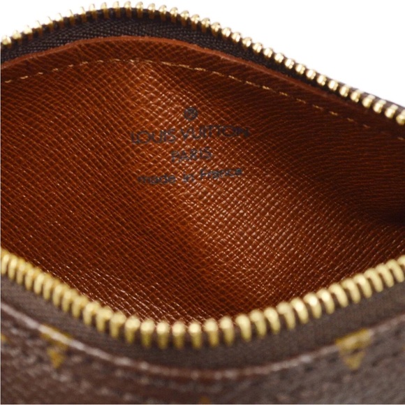 LOUIS VUITTON Monogram Pochette Papillon - Picture 8 of 8